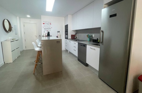 El Morche Apartment | Apartment 'Cucurrox' with Sea View, Shared Pool & Wi-Fi