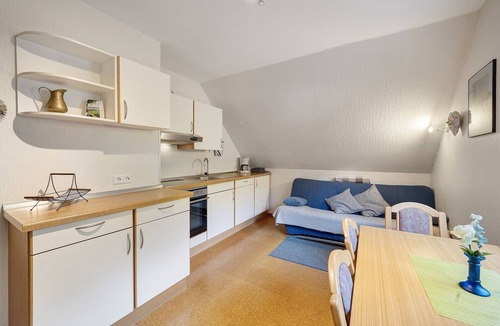 Haslach im Kinzigtal Apartment | Apartment 'Hirschblick' with Mountain View, Shared Terrace and Wi-Fi
