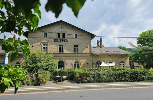 Bad Schandau Apartment | Apartment 'Denkmal An Urlaub' in Saxon Switzerland