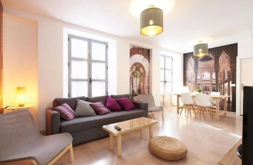 Centro - Sagrario Apartment | Apartment Designed Granada Center