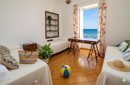 Imperia Apartment | Apartment directly at the beach with Parking| Ap16