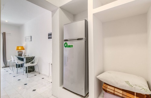 Agios Gordios Apartment | Apartment 'Doliva John' with Private Hot Tub, Mountain View, and Air Conditioning