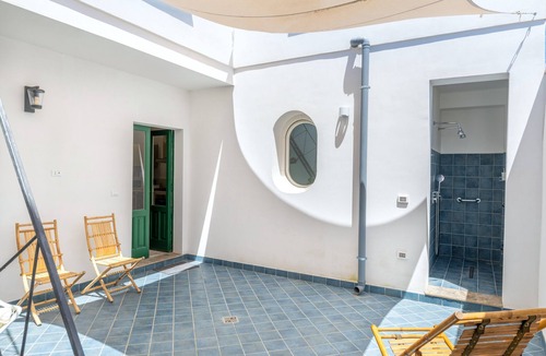 Maruggio Apartment | Apartment 'Donna Cesarina - Maison De Charme' with Private Terrace, Wi-Fi and Air Conditioning