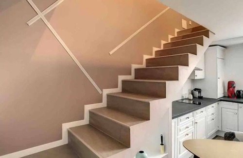 Petit Moisenay Apartment | Apartment 'Duplex' with Shared Terrace and Wi-Fi