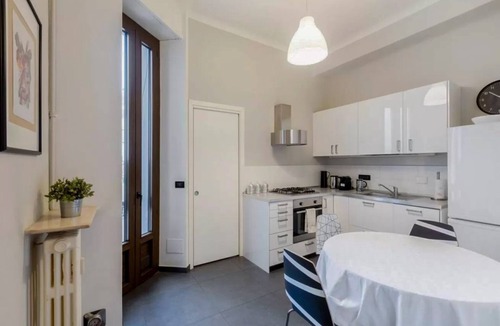 Milan Centre Villa | Apartment Ebbasta - Two Bedroom Villa, Sleeps 5