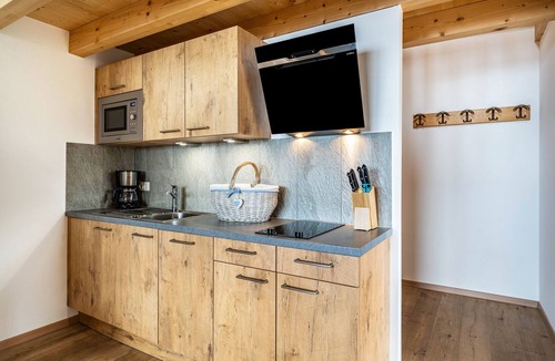 Verano Apartment | Apartment "Eggerhof Fernblick" with Mountain View, Lake Access & Wi-Fi