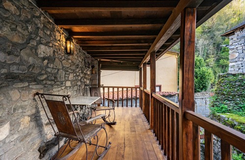 Monco Apartment | Apartment 'El Rebocho' with Mountain View, Private Terrace and Wi-Fi