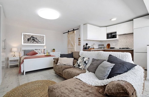 Arrecife Apartment | Apartment "El Jable" with Mountain Views, Garden, Air Conditioning and Wi-Fi