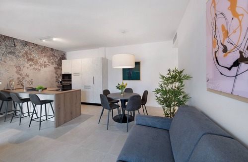 Garda Apartment | Apartment 'Eleonora C3' with Shared Pool, Private Terrace, and Air Conditioning