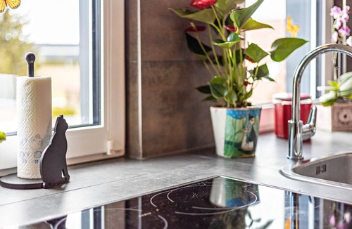 Aulendorf Apartment | Apartment "Elli" with Mountain View, Shared Garden & Wi-Fi