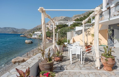 Massouri Apartment | Apartment 'Ermis Side Sea View' with Shared Garden, Wi-Fi and Air Conditioning