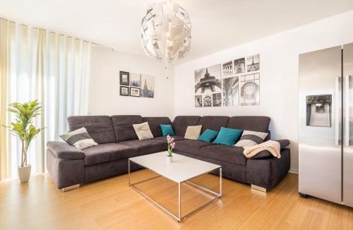 Finsterwalde Apartment | Apartment-Ernst