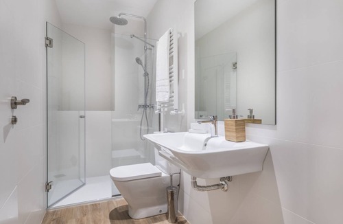 Cortes House | Apartment