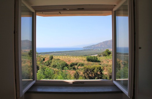 Borgia Apartment | Apartment-Executive-Ensuite with Shower-Garden view-Ulivo