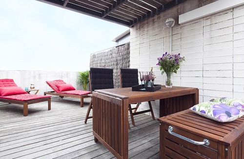 El Putget i Farro Apartment | Apartment featuring a private terrace near Park Güell