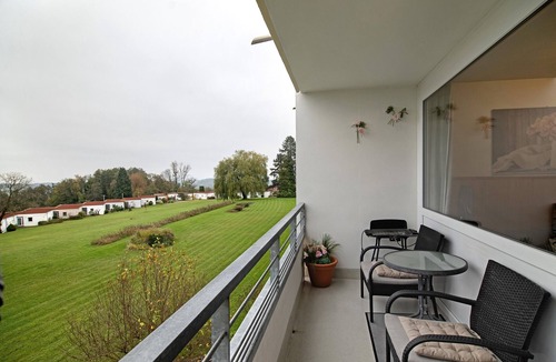 Markdorf Apartment | Apartment 'Ferienwohnung Alpensicht' with Lake View, Shared Garden and Wi-Fi