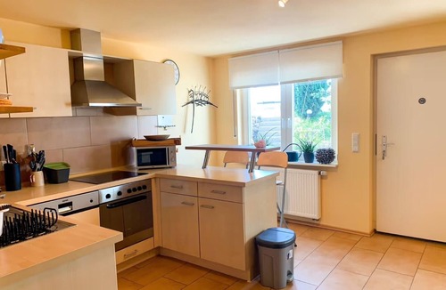 Gleisweiler Apartment | Apartment 'Ferienwohnung Wadle' with Terrace