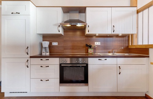 Nesselried Apartment | Apartment 'Ferienwohnung Apfel' with Shared Garden, Balcony and Wi-Fi