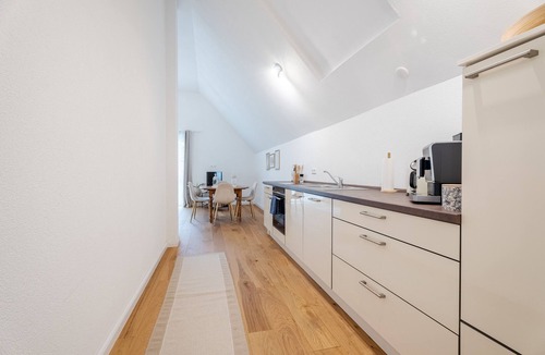 Gengenbach Apartment | Apartment 'Ferienwohnung Klostergarten' with Wi-Fi