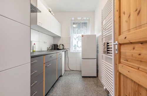 Goeppingen Apartment | Apartment 'Ferienwohnung Auf Der Welt Zuhause' with Wi-Fi