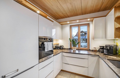Penzing Apartment | Apartment 'Ferienwohnung Mit Herz Und Holz' with Balcony and Wi-Fi