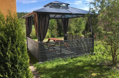 Ebrach Apartment | Apartment 'Fewo Eberau' with Shared Garden and Wi-Fi