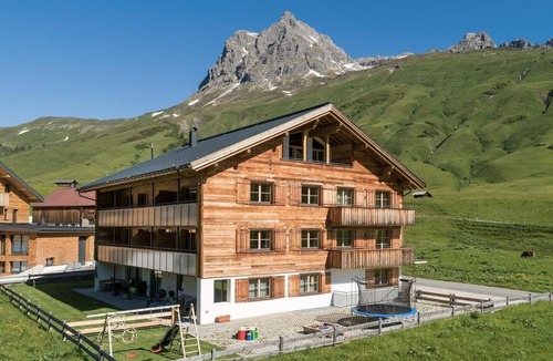 Warth Apartment | Apartment Flora - AlpHus Appartements