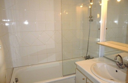Arette Apartment | Apartment for 6 with direct access to slopes and free parking at La Pierre St Martin
