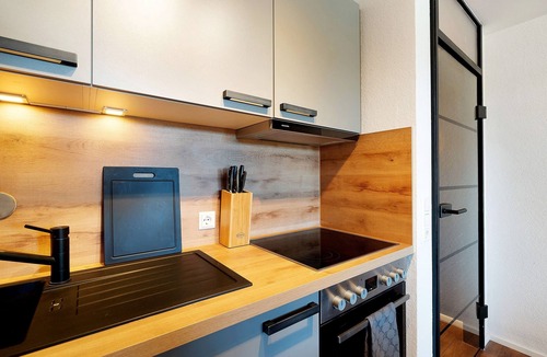 Kniebis Apartment | Apartment “Forest Elegance” with Mountain View, Balcony and Wi-Fi