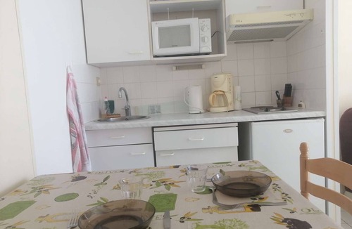 Fouras Apartment | Apartment Fouras, studio flat, 2 persons