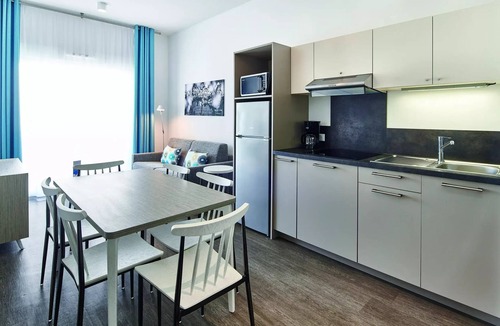 Jonzac Apartment | Apartment