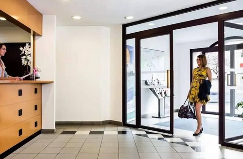 Maisons-Alfort Apartment | Apartment