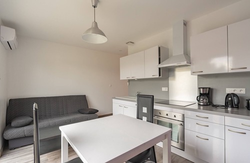 Saint-Simon-de-Bordes Apartment | Apartment 'Le Clos Du Champ De L'Amour - Fouras' with Private Pool, Wi-Fi, and Air Conditioning