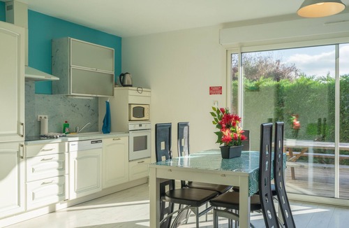 Saint-Simon-de-Bordes Apartment | Apartment 'Le Clos Du Champ De L'Amour - Ile Madame' with Private Pool, Wi-Fi, and AC