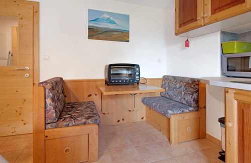 Stelvio Apartment | Apartment 'Fragges Spuldra' with Mountain View, Balcony and Wi-Fi