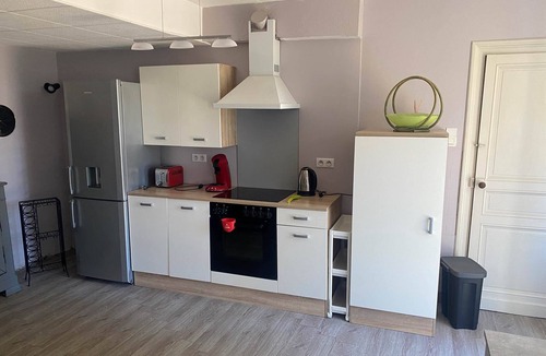 Le Fleix Apartment | Apartment Gîte Les Fleurs 3★ - Swimming Pool & Parking, Dordogne