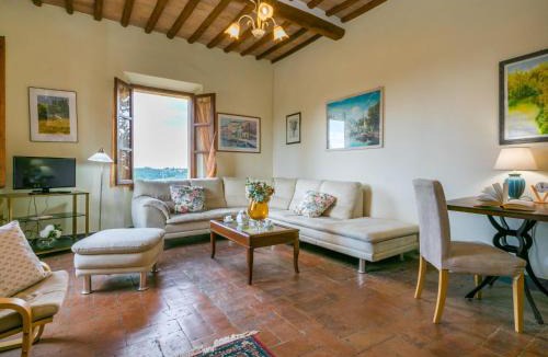 Poggibonsi Apartment | Apartment Giuggiolo - Giuggiolo 5 by Interhome