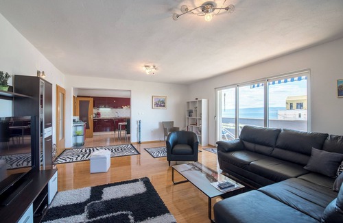 Znjan Apartment | Apartment Gorana