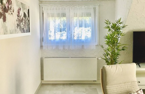 Murrhardt Apartment | Apartment 'Green Bambus' with Mountain View, Shared Terrace and Wi-Fi