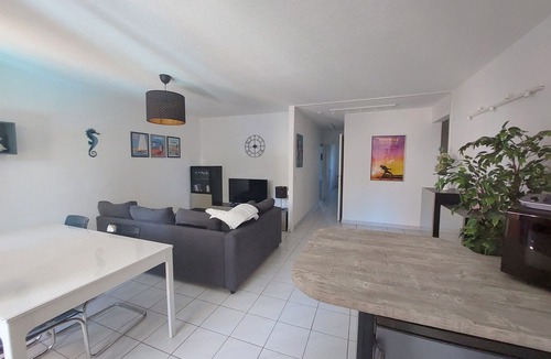 Grimaud Apartment | Apartment Grimaud, 2 bedrooms, 4 persons