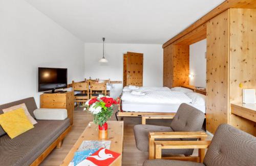 Davos-Dorf Apartment | Apartment Guardaval Apt 107 by Interhome