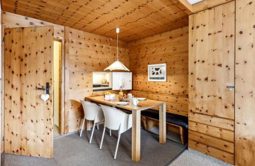 Davos-Dorf Apartment | Apartment Guardaval Apt 308 by Interhome