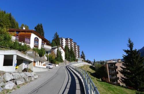 Davos-Dorf Apartment | Apartment Guardaval Apt 502 by Interhome