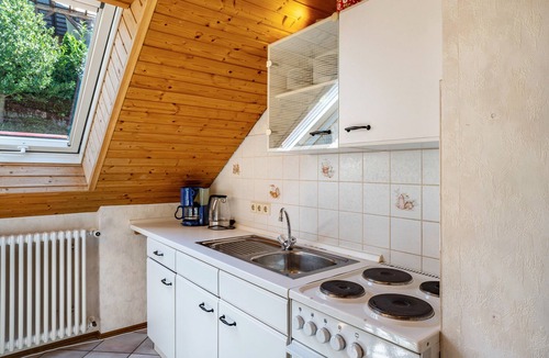 Busterbach Apartment | Apartment 'Haus Berger' with Balcony and Second Bedroom