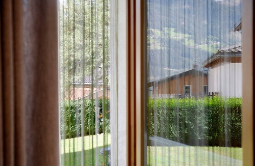 Gerlosbergeben Apartment | Apartment Haus Roland with Mountain View, Garden & Wi-Fi