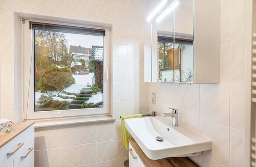 Olpe Apartment | Apartment 'Holterhoff' with Private Terrace, Shared Garden and Wi-Fi