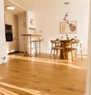 Oberkochen Apartment | Apartment HomeBase Modernes 4-Sterne Apartment mit Tiefgarage im Zentrum