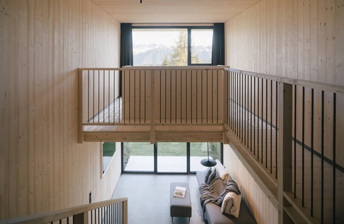 Bressanone Apartment | Apartment Hotel "Anders Mountain Suites 4" with Private Sauna, Slope Access & Wi-Fi