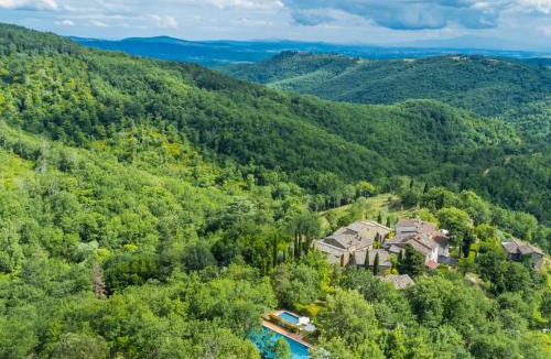 Gaiole in Chianti Apartment | Apartment Il Cinghiale by Interhome