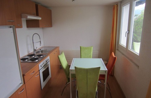 Buochs Apartment | Apartment in a family house with stunning views of the lake and mountains